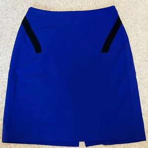 Tahari Size 6 Pencil Skirt